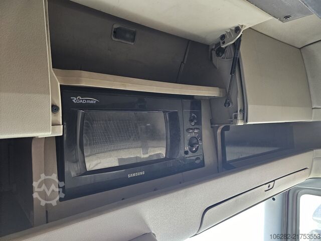 Standard tractor unit SCANIA R620 Topline LA6X4HNB V8