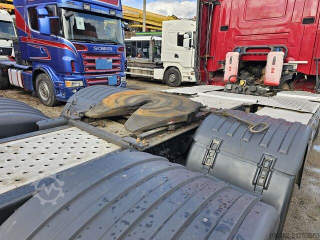 Standard tractor unit SCANIA R620 Topline LA6X4HNB V8
