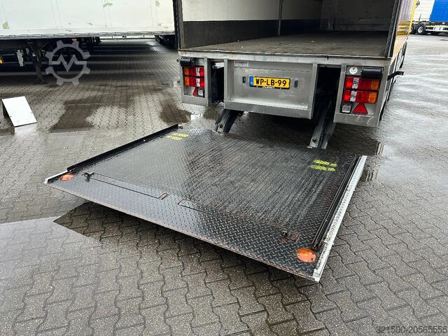 Kühl-/Tiefkühltransport Burg Wipkar Carrier Supra 850 U / 3000KG Laadklep / ...