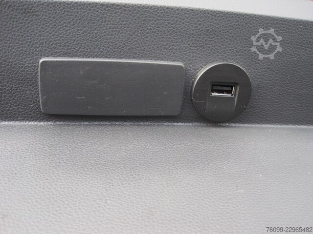 Box van high + long Opel Movano 2,3 D L2H2 Schwingsitz 270° Türen
