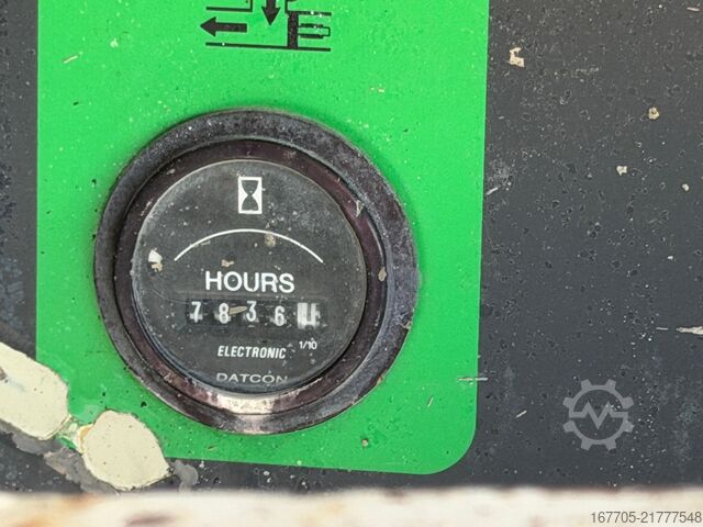 Concrete pump truck Iveco Magirus 330