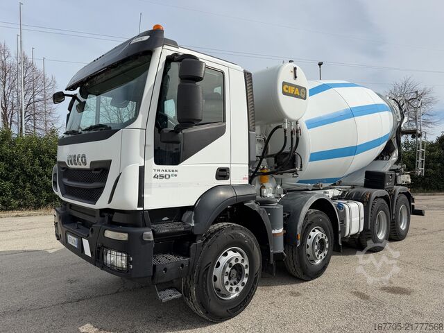 Concrete mixer truck Iveco TRAKKER 450