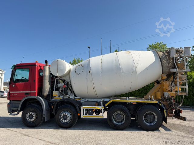 Concrete mixer truck Mercedes-Benz Actros 4144