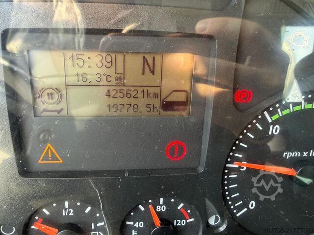 Concrete mixer truck Iveco TRAKKER 500