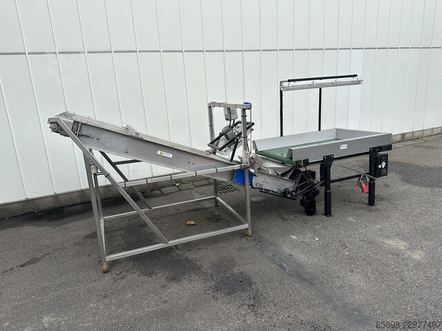 Elevator incline conveyor 260 x 80 cm with hopper  145 x 100  