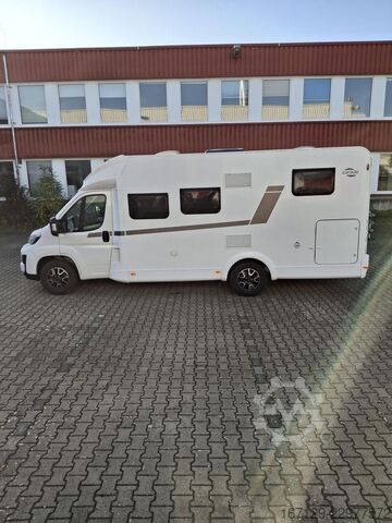 Teilintegriertes Wohnmobil CARADO T 338s