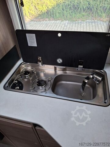 Teilintegriertes Wohnmobil CARADO T 338s