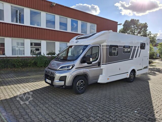 Teilintegriertes Wohnmobil CARADO T 338 pro+ / 180PS Auto / Safety / Voll LED