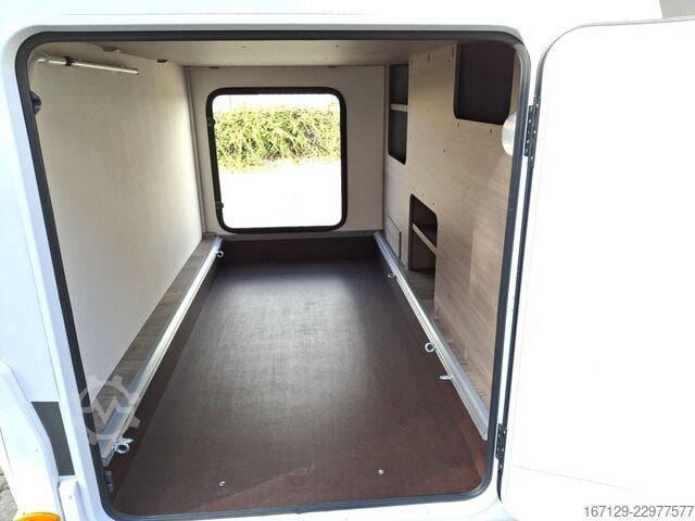 Teilintegriertes Wohnmobil CARADO T 338 pro+ / 180PS Auto / Safety / Voll LED