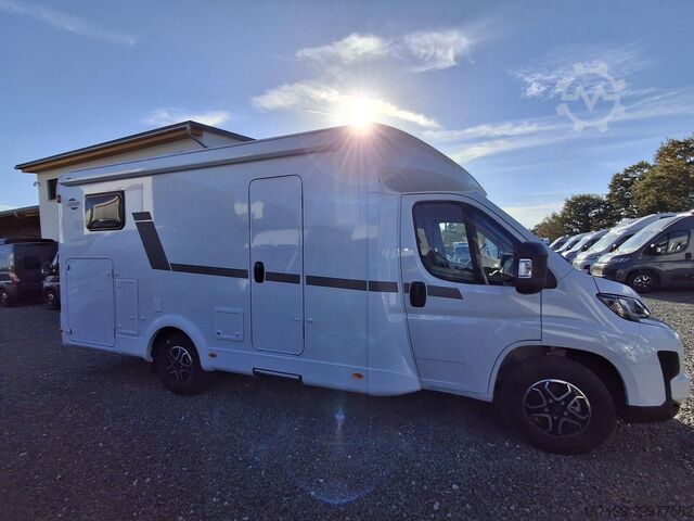 Teilintegriertes Wohnmobil CARADO T 338S