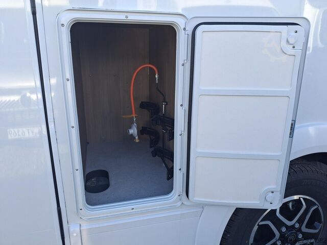 Teilintegriertes Wohnmobil CARADO T 338S