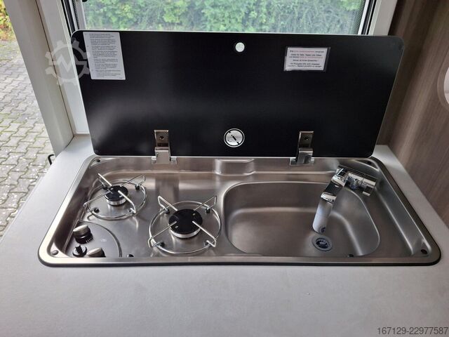 Teilintegriertes Wohnmobil CARADO V 347 Safety ACC, Automatik, Multimedia