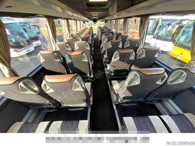 Motor coach MERCEDES-BENZ Tourismo 16 RHD / S 516 HD / Travego / R9