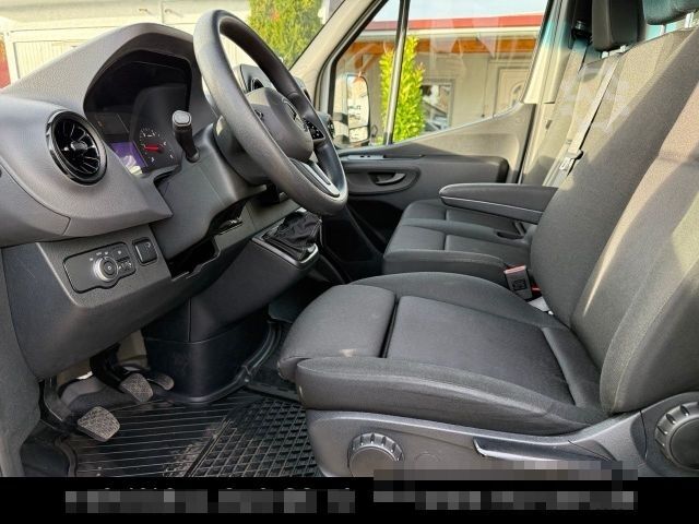 Box van MERCEDES-BENZ Sprinter 417 Maxi 3,5 t Koffer LBW Klima 317-20