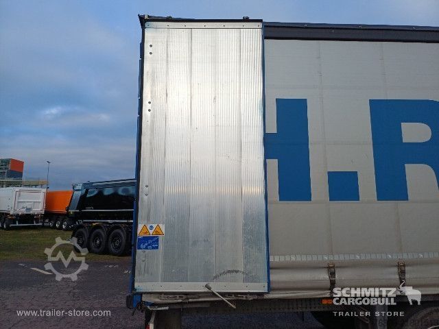 Open semitrailer with tarp Schmitz Cargobull Curtainsider Standard Getränke