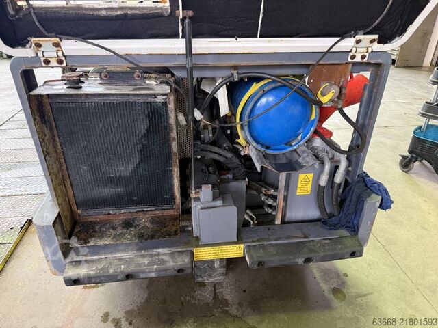 Sweepers and vacuum cleaning machine Dulevo 100 BS