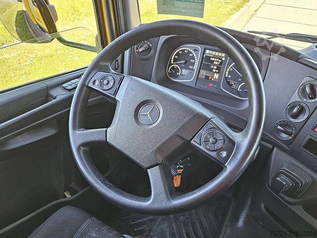 Tarpaulin MERCEDES-BENZ ATEGO 1323