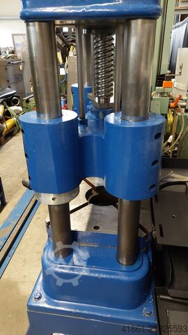 Manual spindle press AGEO SP 32-575