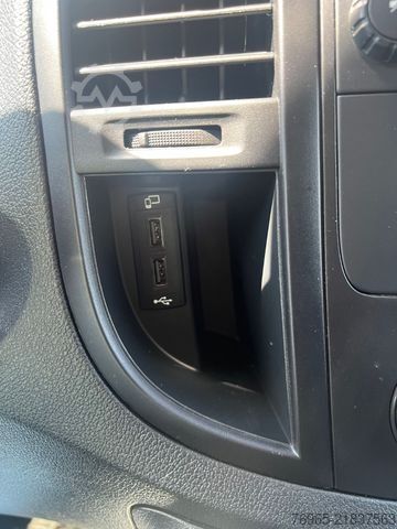 Panel van MERCEDES-BENZ Vito 114 MIXTO LANG KLIMA TEMPOMA KAMERA LED AHK