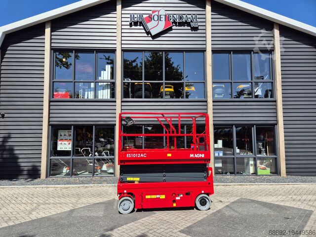 Scherenarbeitsbühne MAGNI ES1012AC
