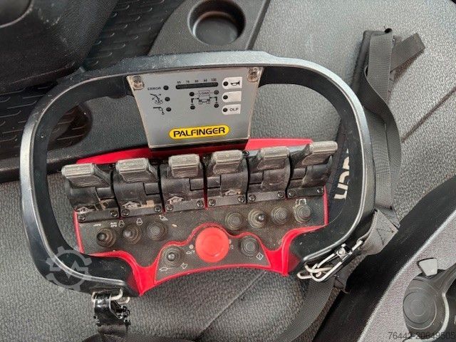 Truck mounted crane MERCEDES-BENZ AROCS 1833L-PALFINGER PK14501 KRAN/FUNK/PRITSCHE