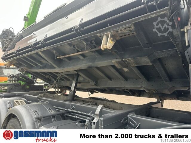 Tipper truck Mercedes-Benz Actros 3341 K 6x4, Bormatik links, Heckkran Penz