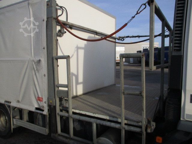 Vacuum tank truck MAN TGL 8.180 Fäkalienwagen, WC, TOI TOI