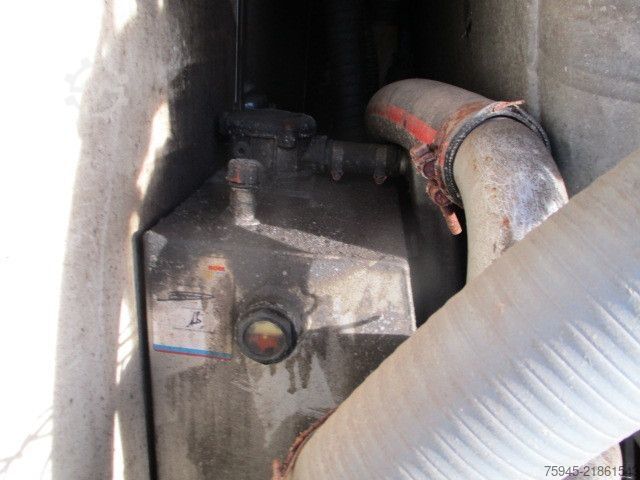 Vacuum tank truck MAN TGL 8.180 Fäkalienwagen, WC, TOI TOI