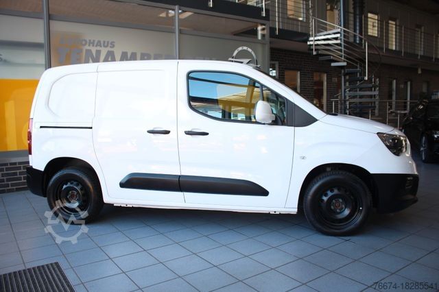 Panel van OPEL Combo E Cargo Edition Klima PDC Bluetooth AHK
