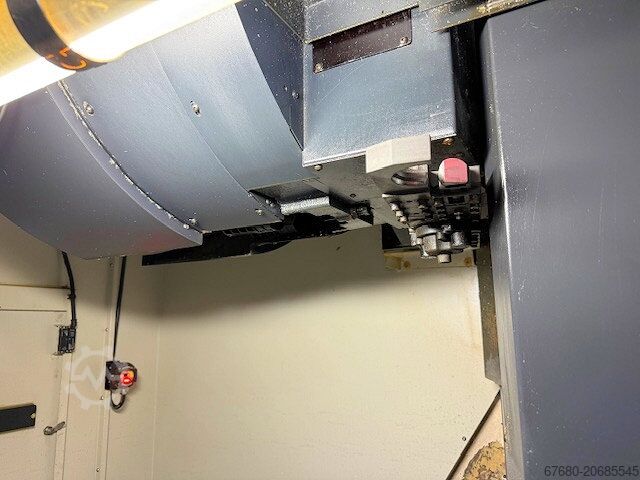 Vertical machining center DOOSAN DNM 650