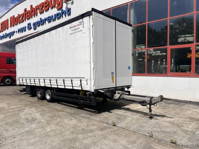 Open trailer with tarp Möslein TPW 105 D Schwebheim  Tandemplanenanhänger durchladbar