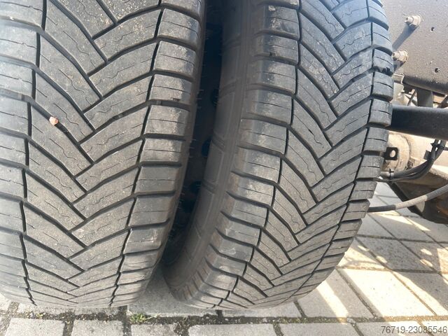 Transporter Fahrgestell IVECO 72C18 HiMatic,Fahrgestell,1.Hand