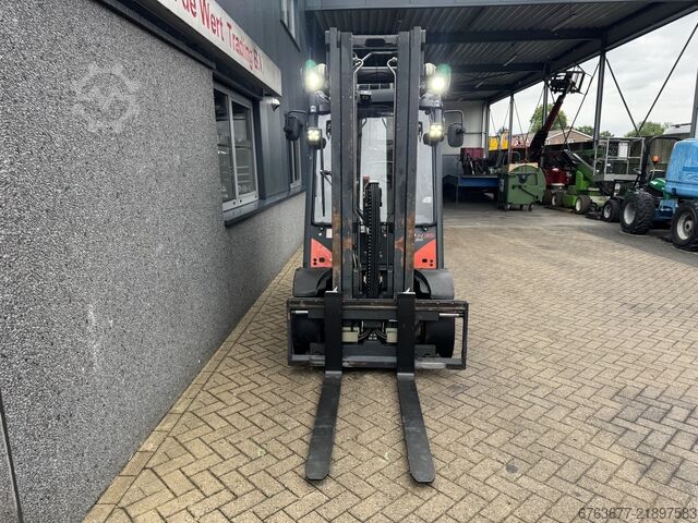 Linde H35D-02 Triplex 535 Freelift / Sideshift / 4th Function VW Diesel 2016 LINDE H35D-02 Triplo 535 Freelift / Sideshift / 4e Functie VW Diesel 2016