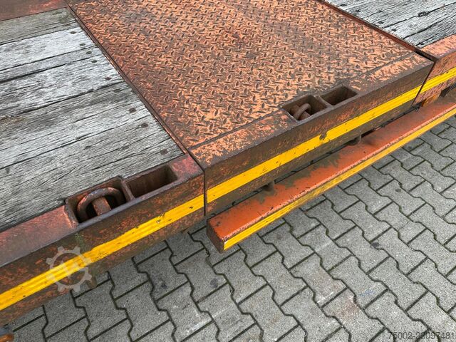 Nooteboom OSD-48-03 V/L  LOWLOADER / 580CM EXTENDABLE / SELF STEERED / SAF Nooteboom OSD-48-03 V/L  LOWLOADER / 580CM EXTENDABLE / S...