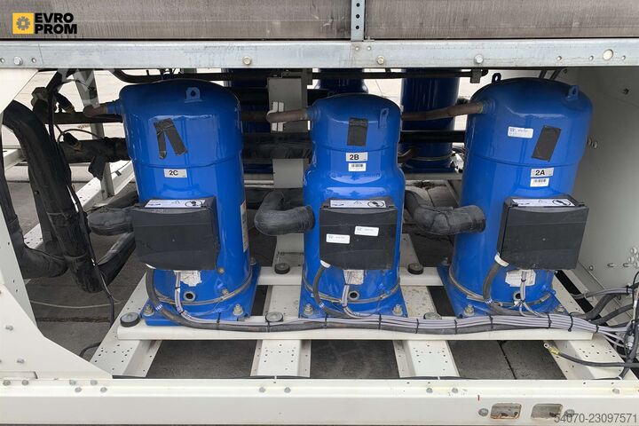 Kältemaschine Used Industrial Chiller TRANE - 380.9 kW | With warranty