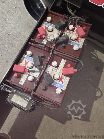 Scherenarbeitsbühne Airo X14EW
