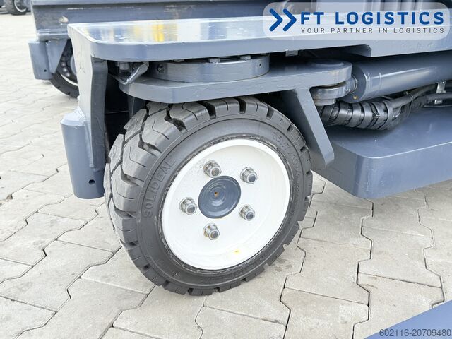 Four-way forklift Combilift C3000 GAS DUPLEX 4100 WIDE POSITIONER