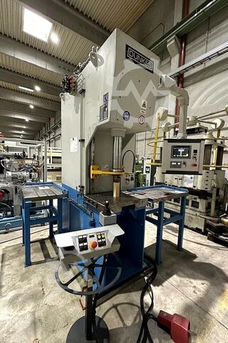 Hydraulic single column press DUNKES HF-STS 30