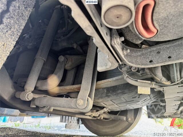 Garbage truck Scania P410 Compactor truck w/ Crane.