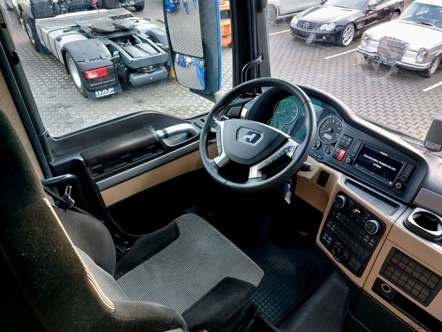 Standard SZM MAN TGX 18.460 XXL-Broken Engine-INTARDER-2 Tanks