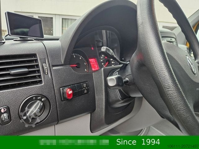 Kleinbus VOLKSWAGEN Crafter Kombi 35 mittel L2H1 Fensterbus Ahk.3,5t