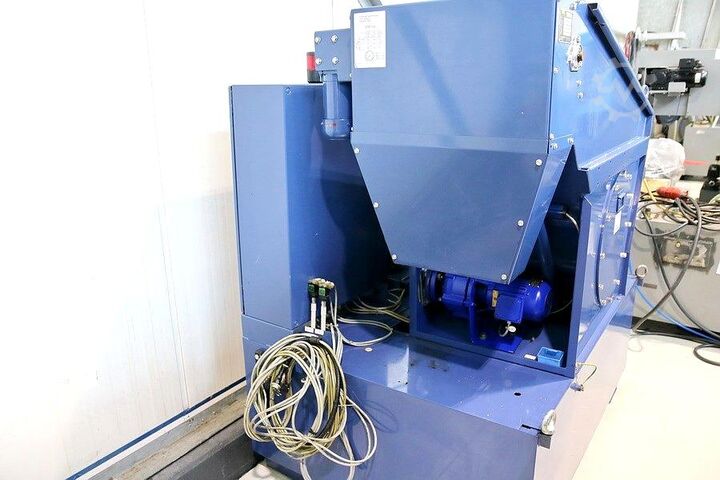 Horizontal machining center MORI SEIKI SH 400