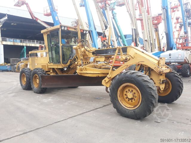 Motor-Grader Komatsu 12H
