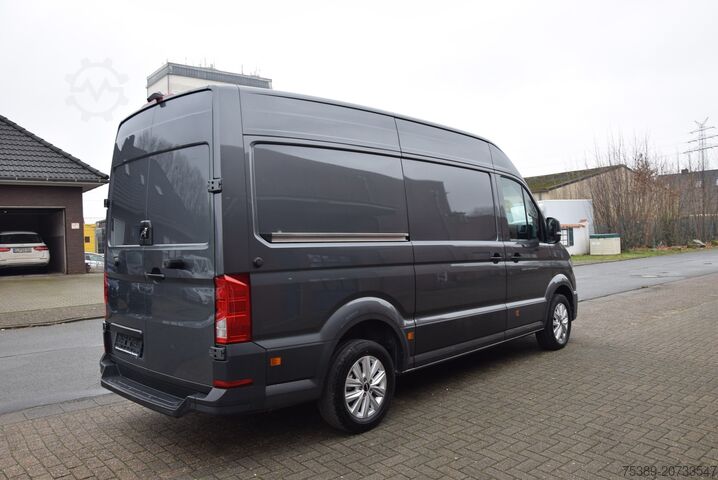 High top van MAN TGE  3.180 L2H2 Automatik Klimaautomatik Navi ACC
