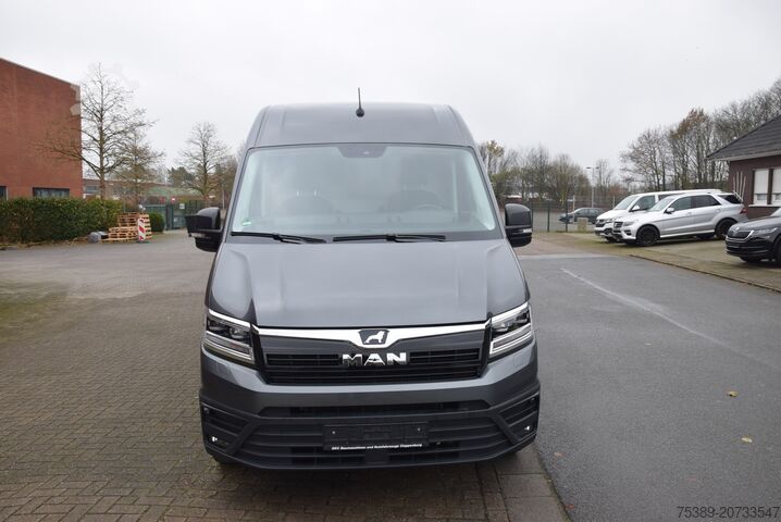 High top van MAN TGE  3.180 L2H2 Automatik Klimaautomatik Navi ACC