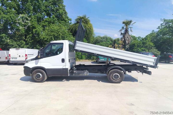 Three-way tipper van Iveco DAILY 35 11 2.3 HPI RIBALTABILE