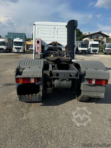 Standard tractor unit Mercedes-Benz 1848 (V8)