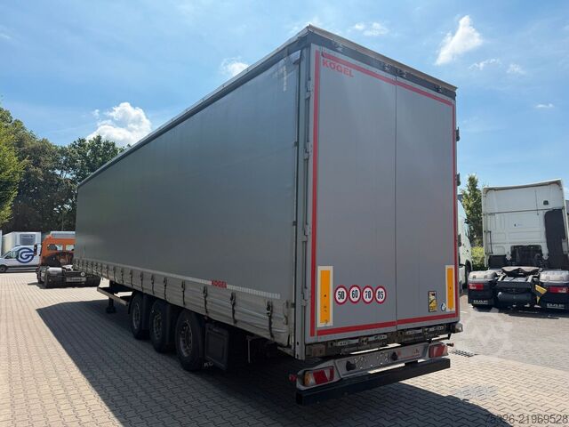 Open semitrailer with tarp KÖGEL Curtainsider Mega