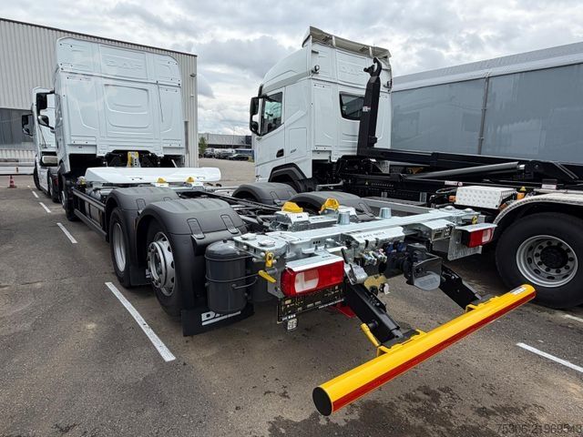 Swap body truck DAF FAN XG 480 Multiwechsler 1120-1320 in Kommision