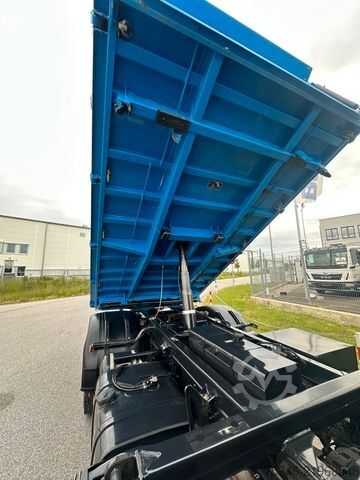 Tipper truck MAN TGM 18.290BL/Meiller/Kipper/NL10,7 to/Nur 70 tkm